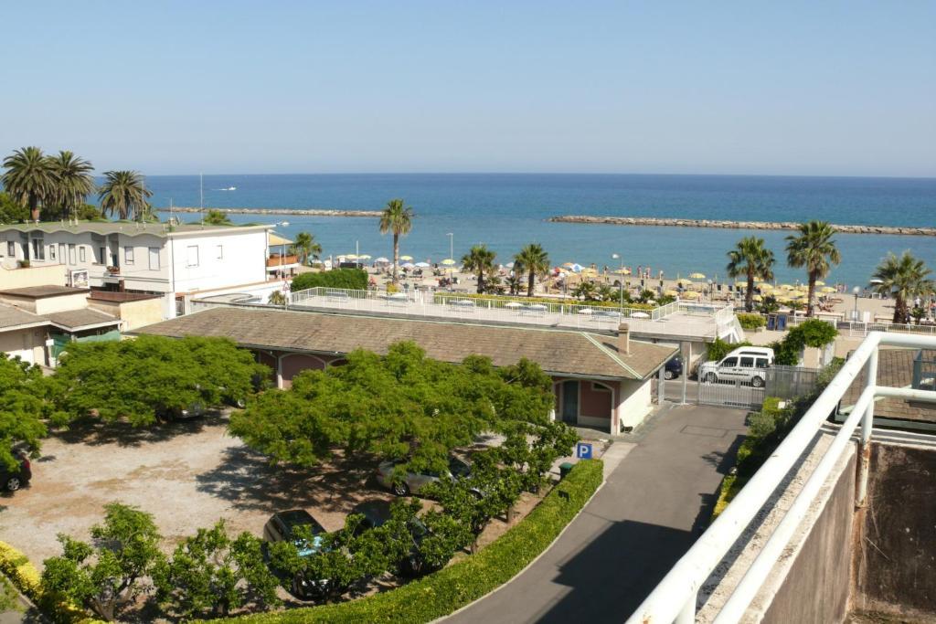 Hotel Villa San Giuseppe San Bartolomeo Al Mare Exterior photo